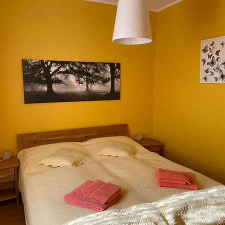 Traumhaus Am Maar 1 Nyaraló *